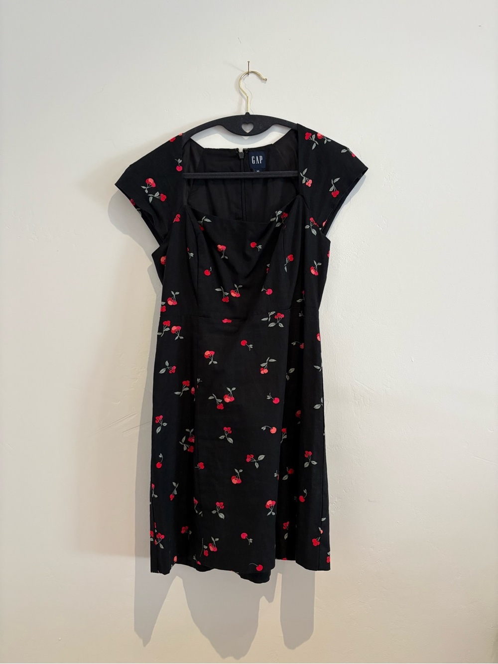 GAP Black Cherry-Print Midi Dress